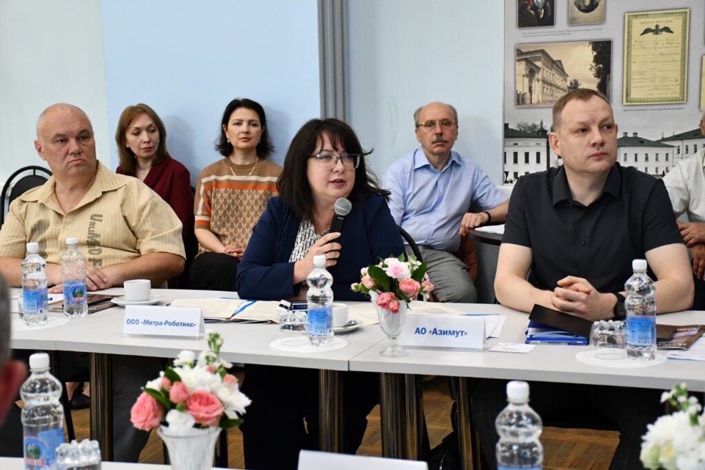 развитие промышленной роботизации